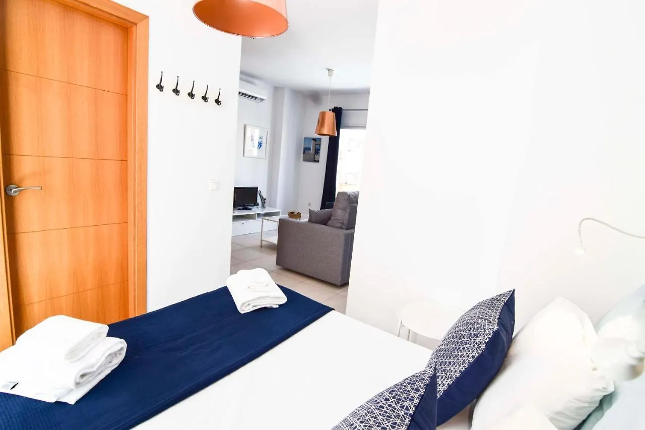 Malaga City Suites Barcelo 30 0*,