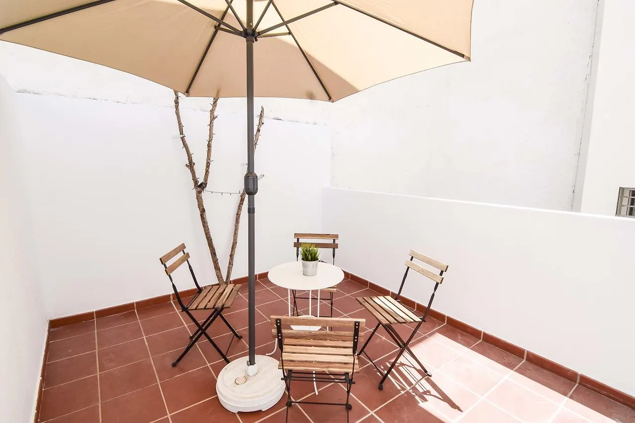 Malaga City Suites Barcelo 30 0*,