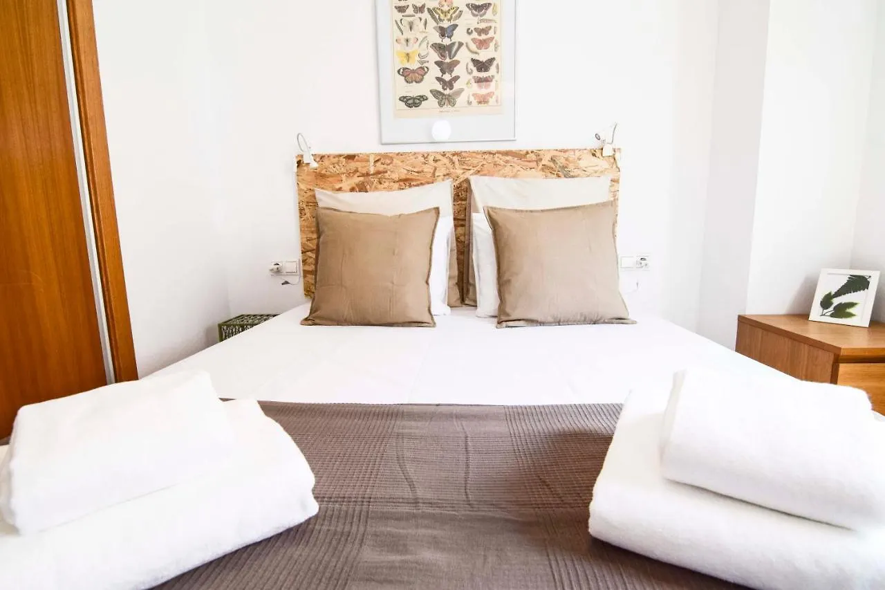 Malaga City Suites Barcelo 30 0*,